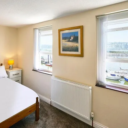 Host & - Cobblers Holiday home Whitby