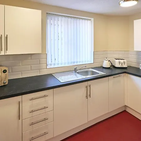 Host & - Cobblers * Whitby